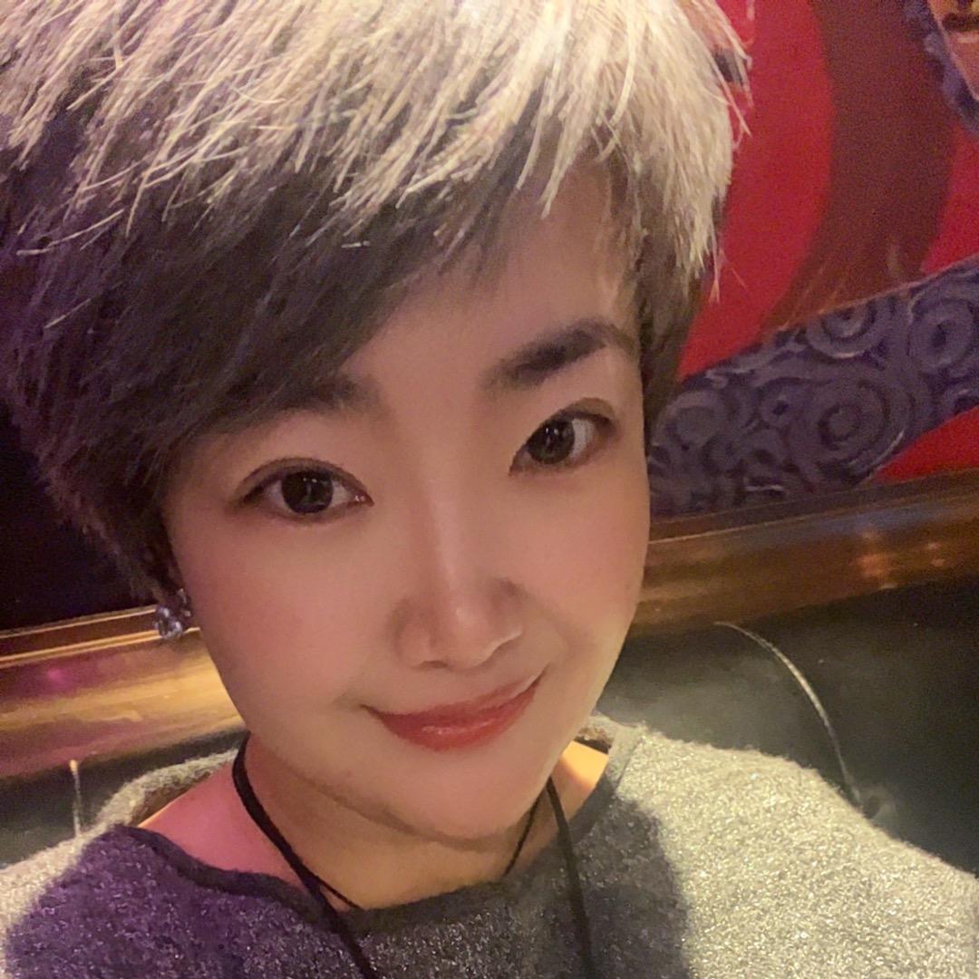 馋猫小黑