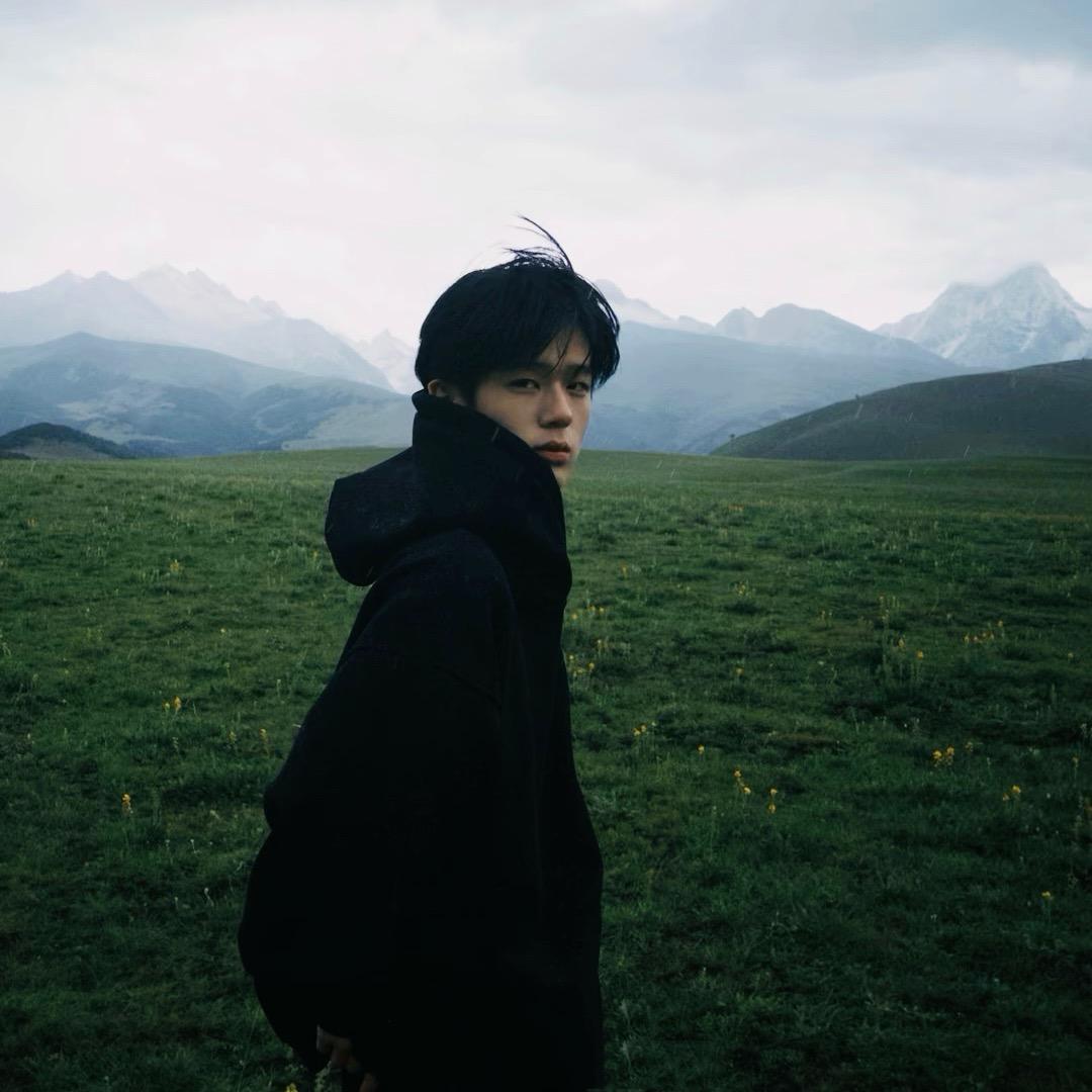 .新一