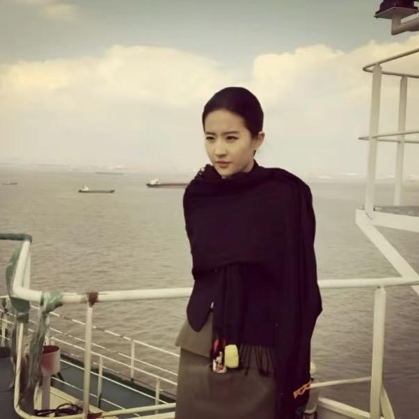 温野湿菜子