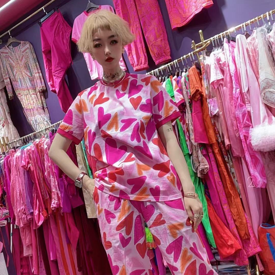 溢彩高奢女装
