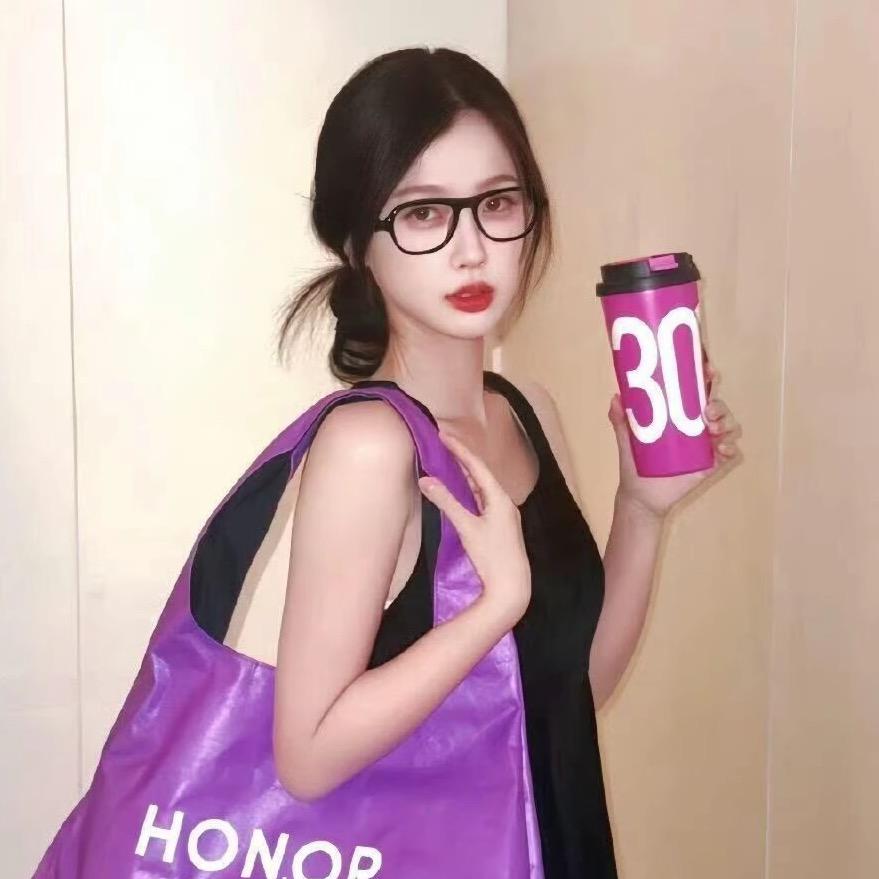 希望小李永远开心、