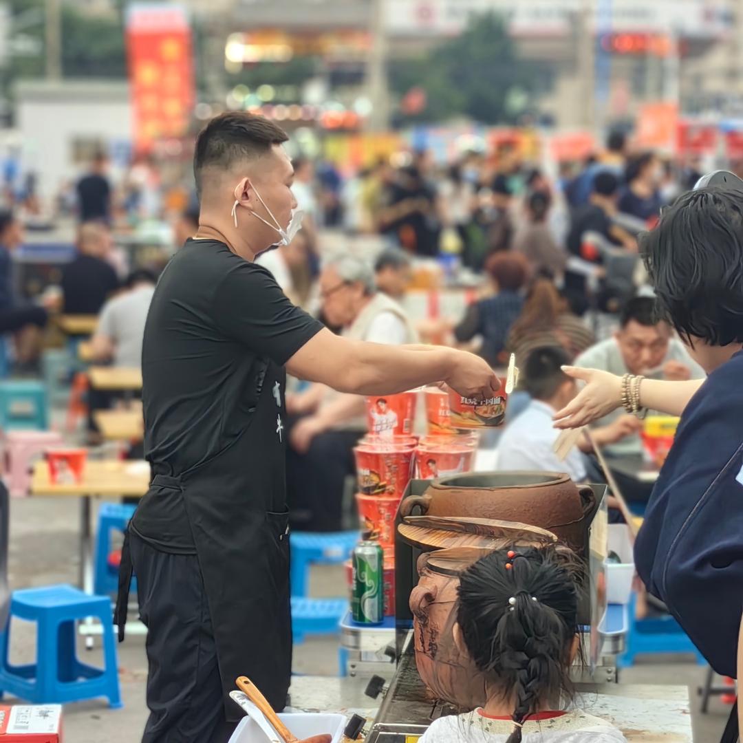 老六瓦罐牛肉面