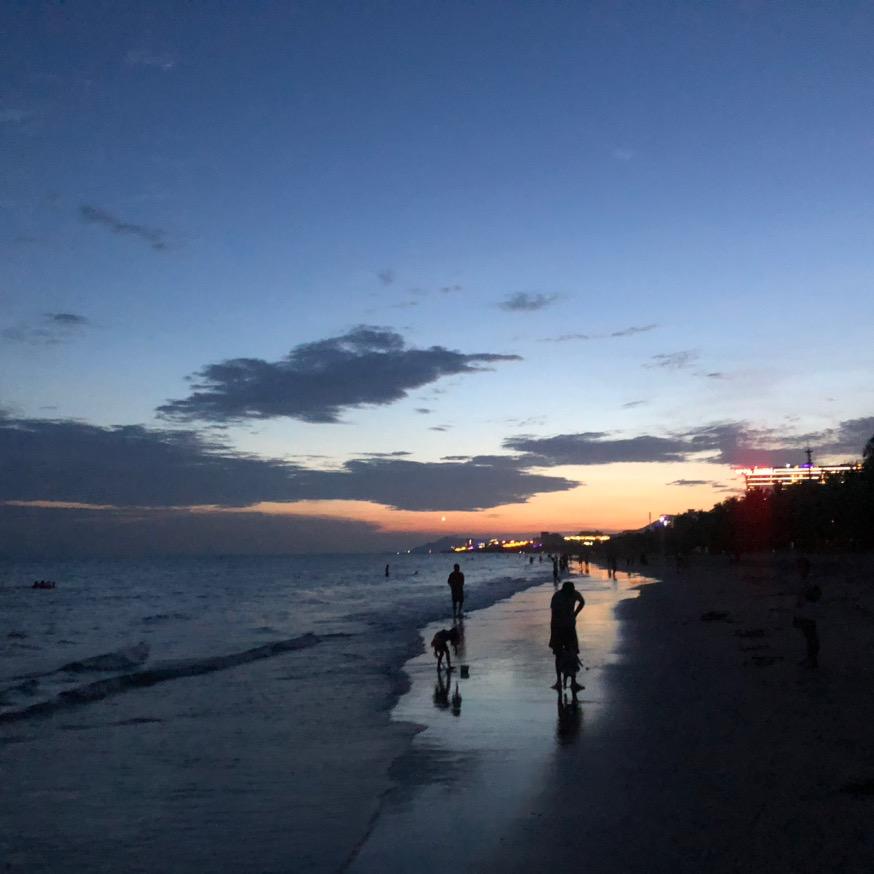 不爱喝酒的张默斯🕶️