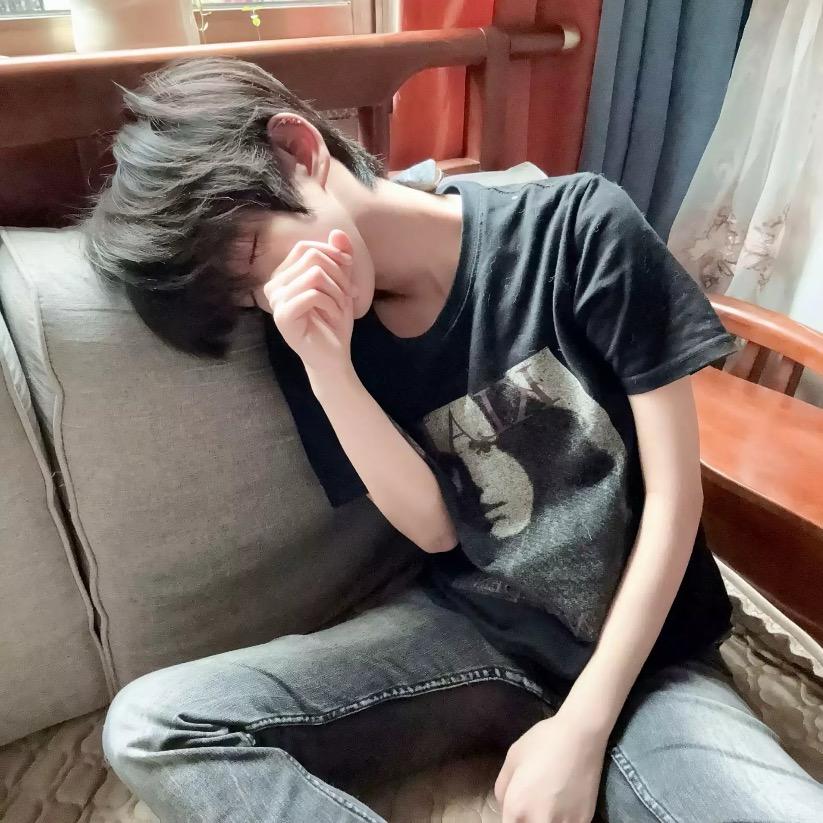 左耳.