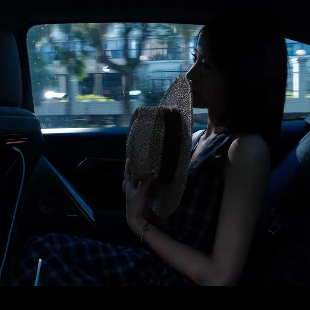 李曼妮Money