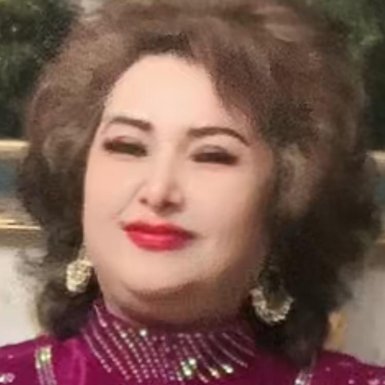 吐迪娅服装
