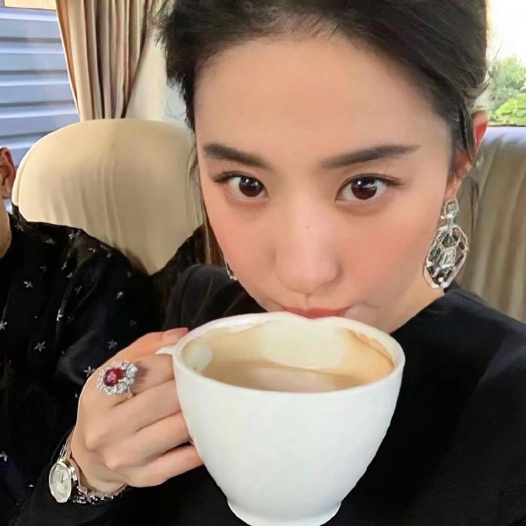 唉好萌
