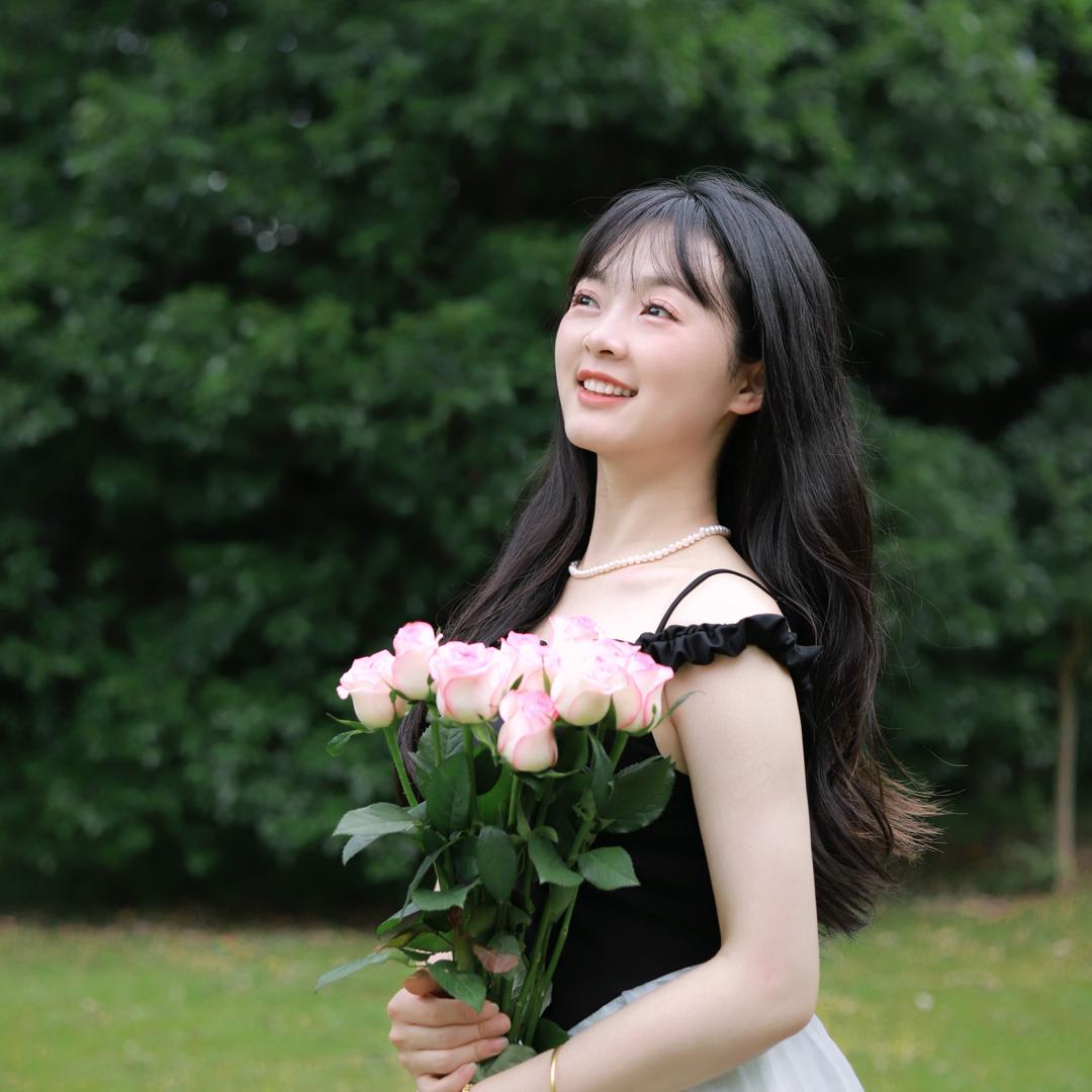 @小钟有点甜💞