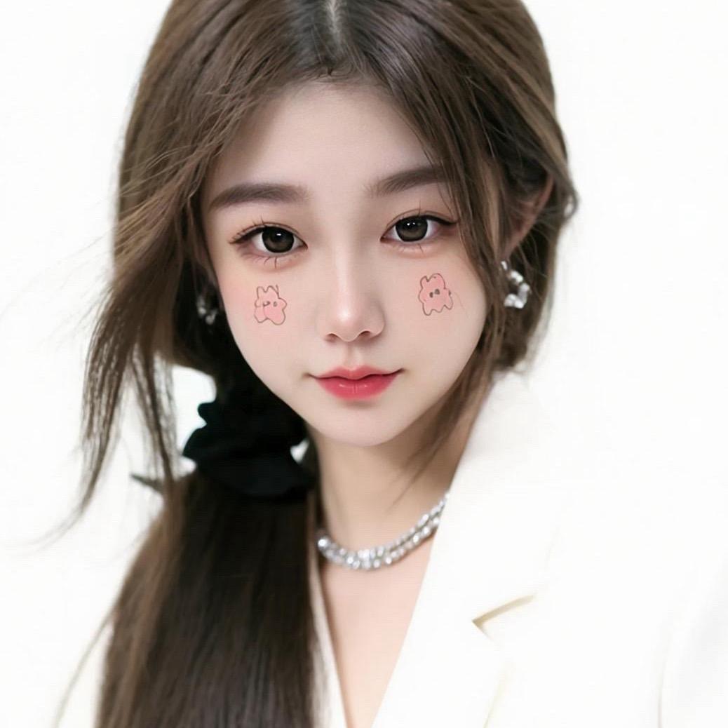 ❤ √  臭、丫头。