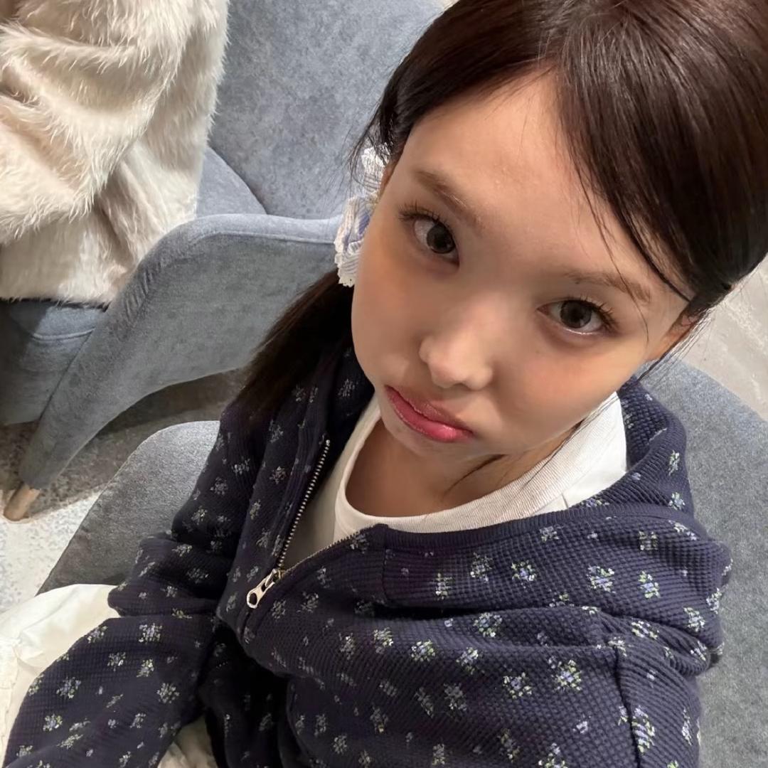 想吃橘子的小鈺～