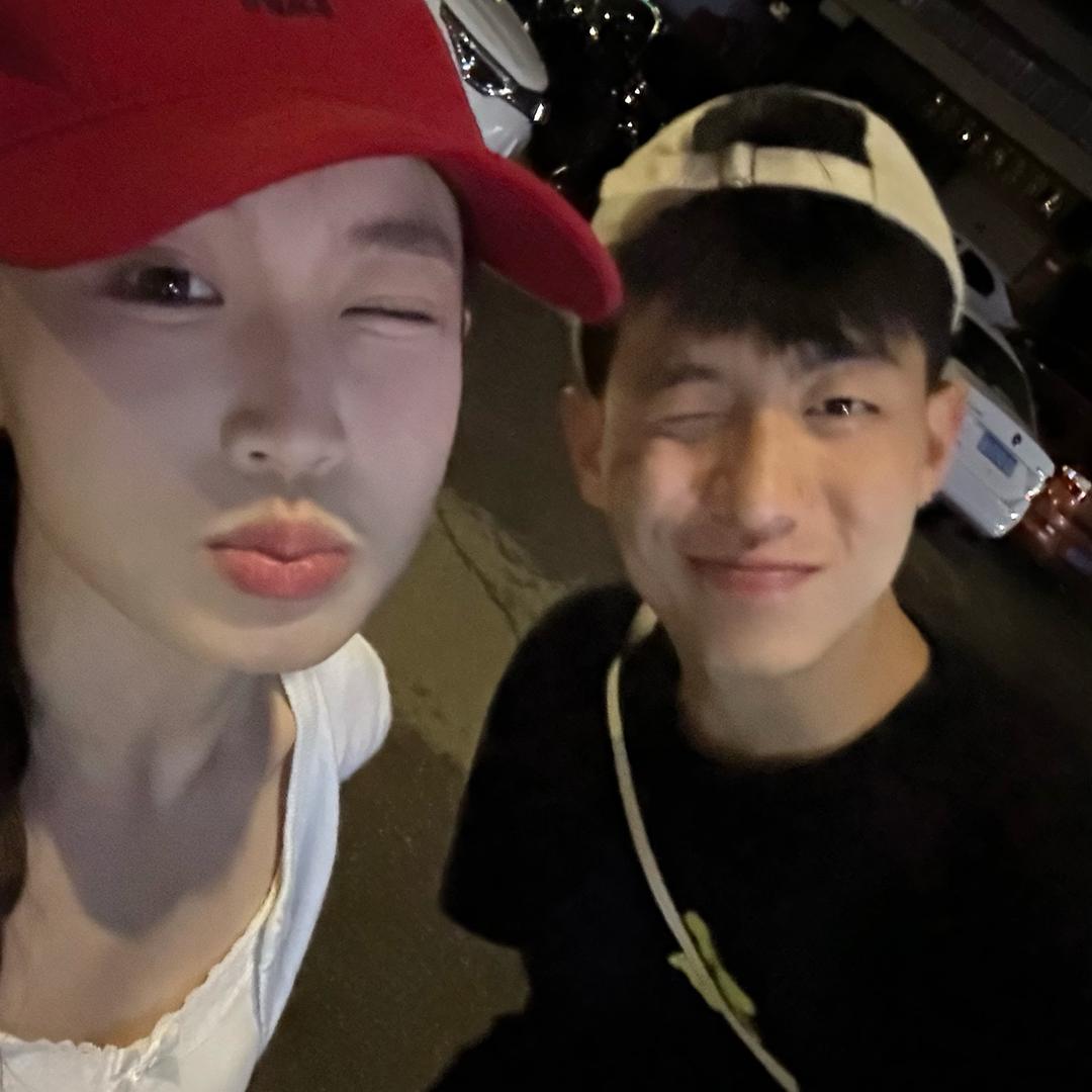 程兆宇.
