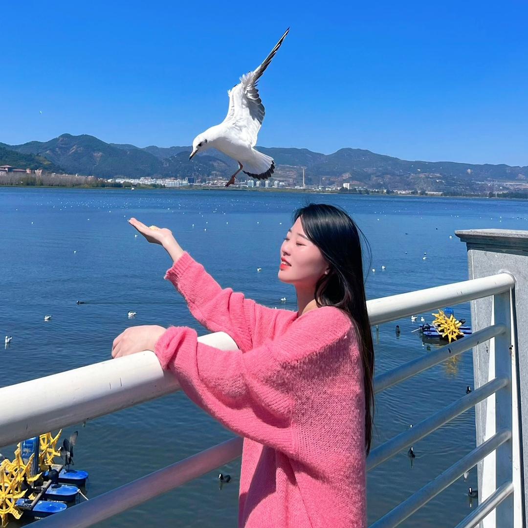 ♛娜娜