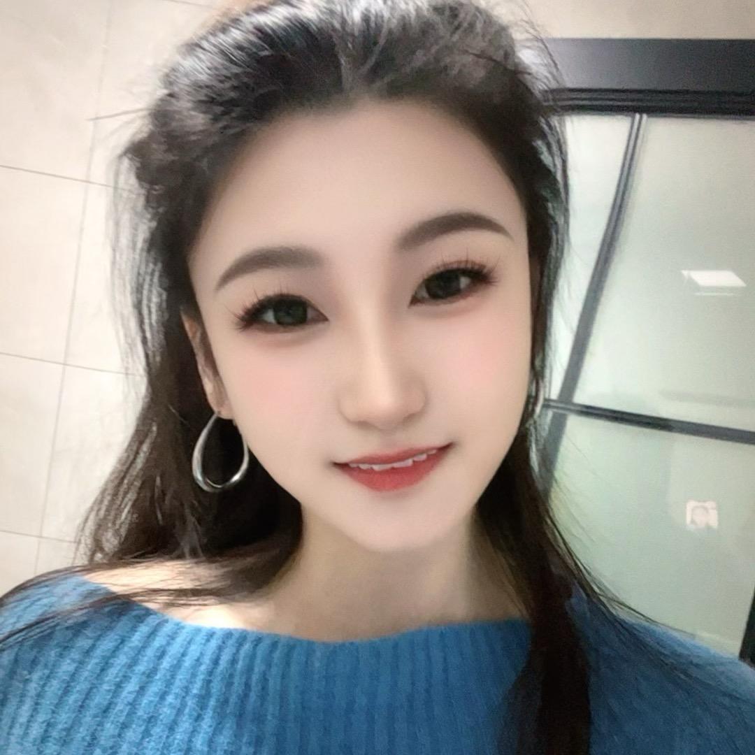 珊珊⭐️