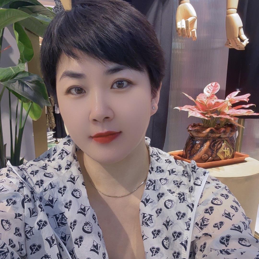 熊岳正大四楼郁香菲