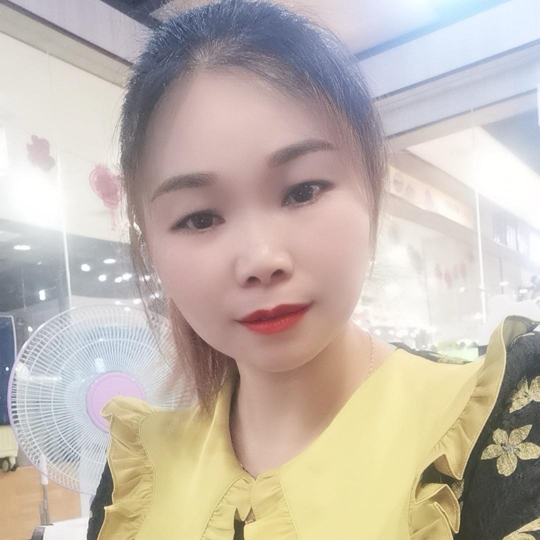 名思图鞋履生活馆（湘滨店）清姐