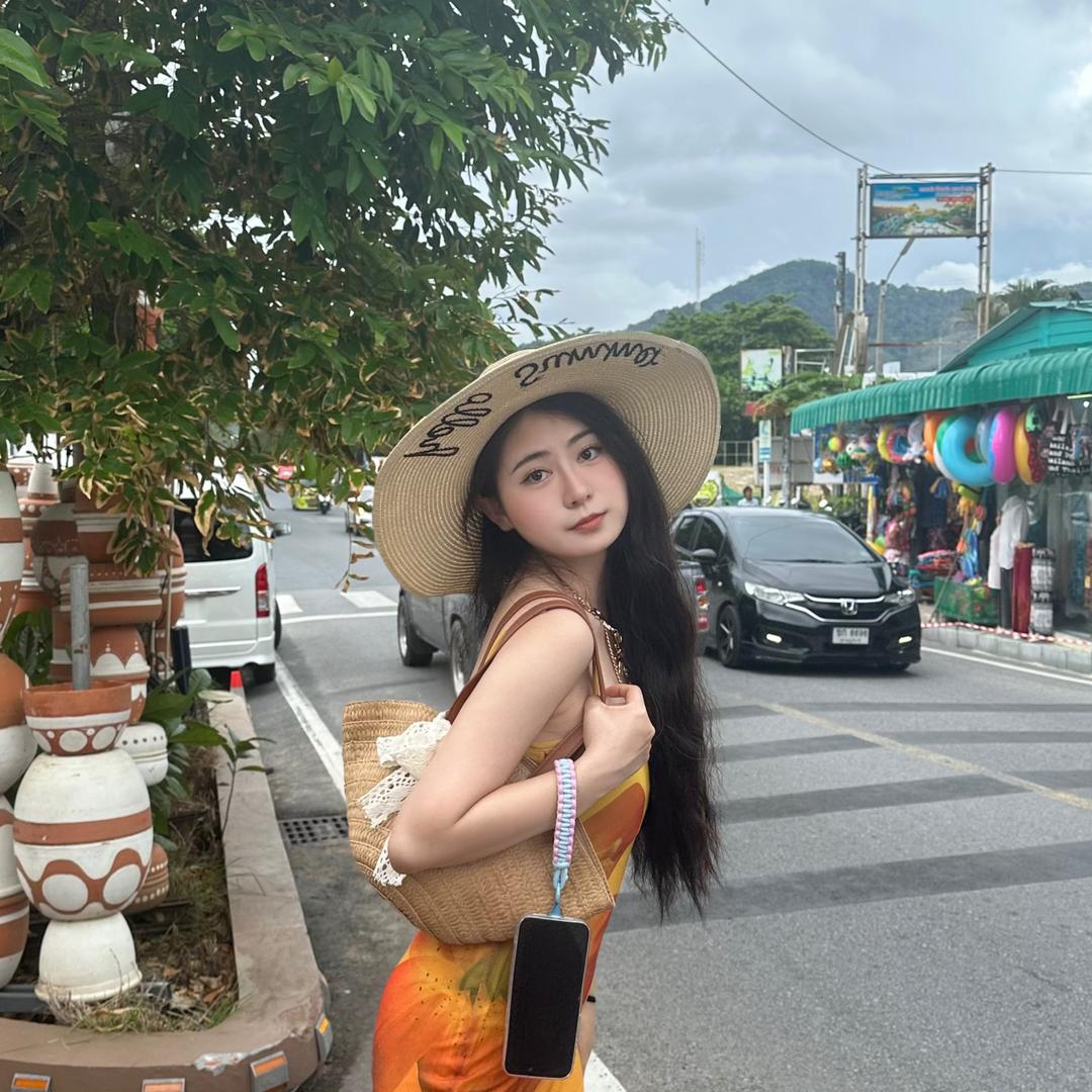 廖廖是美少女战士