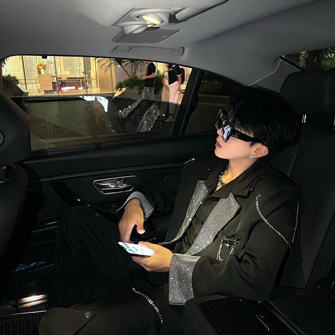 耀桀无痕美发店