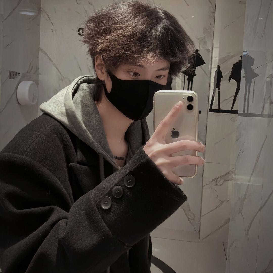 蒋鱼小丸子