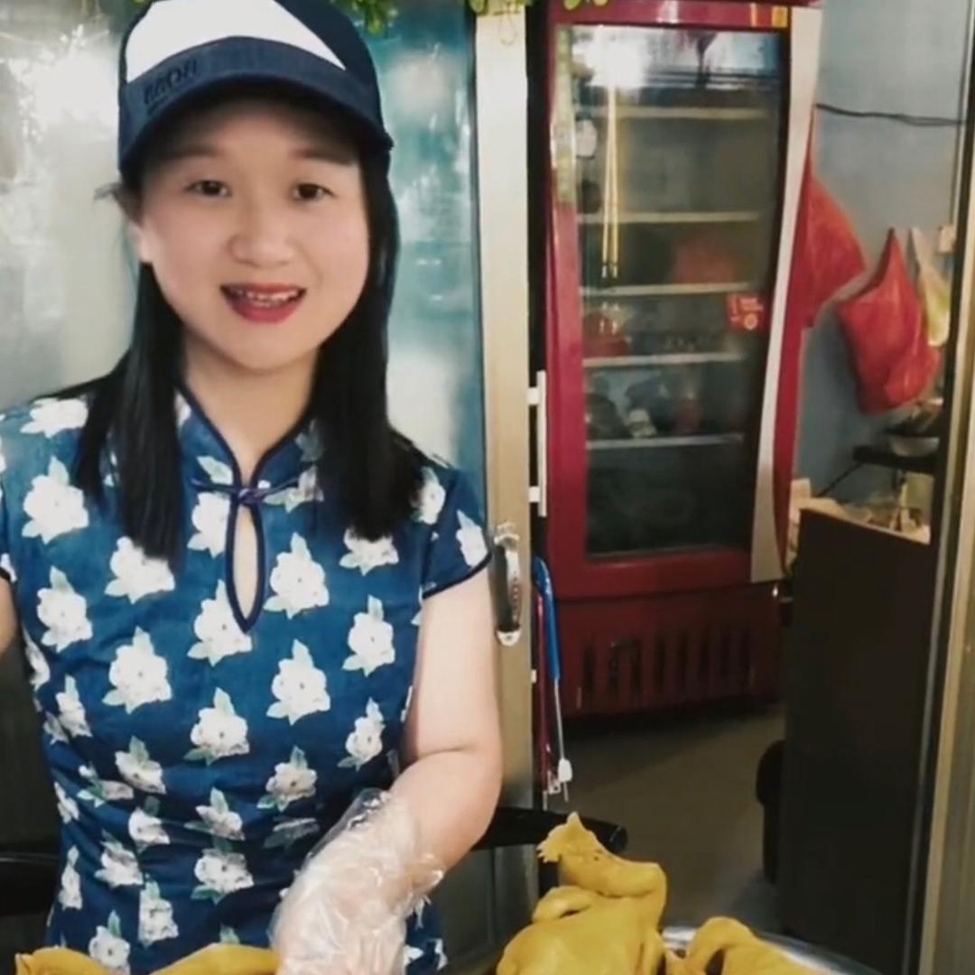 云妹盐焗卤味总店