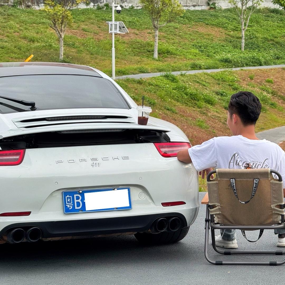 深圳微遐思二手车批发