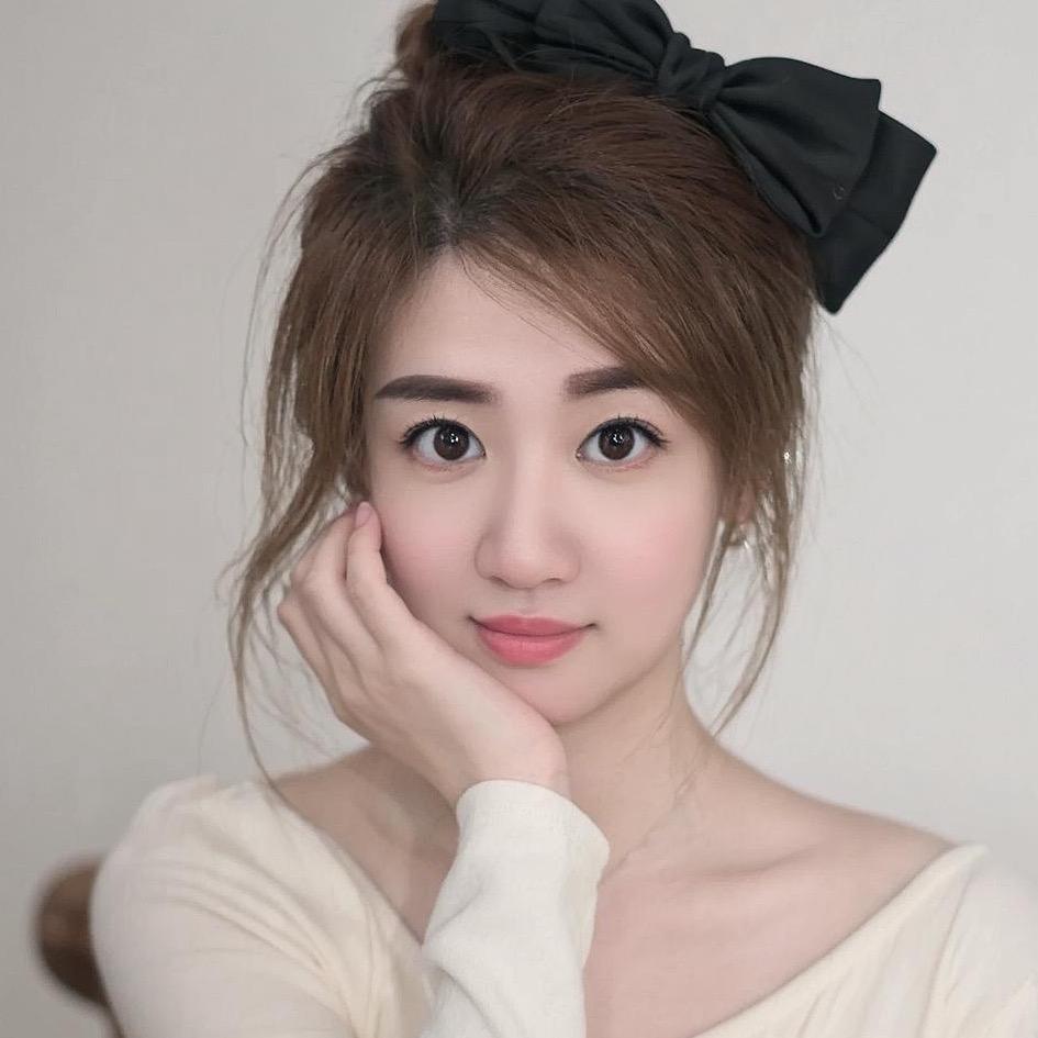 高三岁