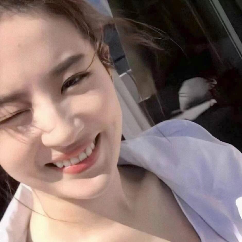 奶兔雯