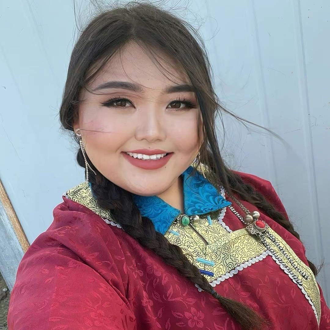 Мэргэнцэцэг_73