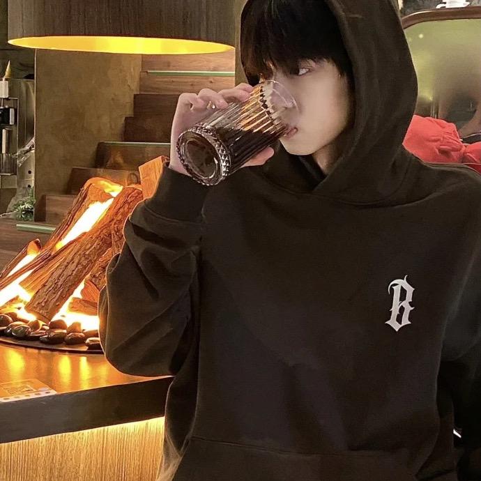 你的手机怎么关机啦呢