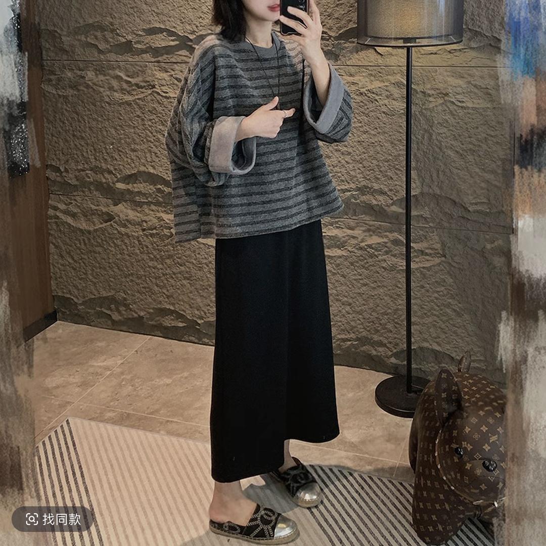 颜颜服饰店