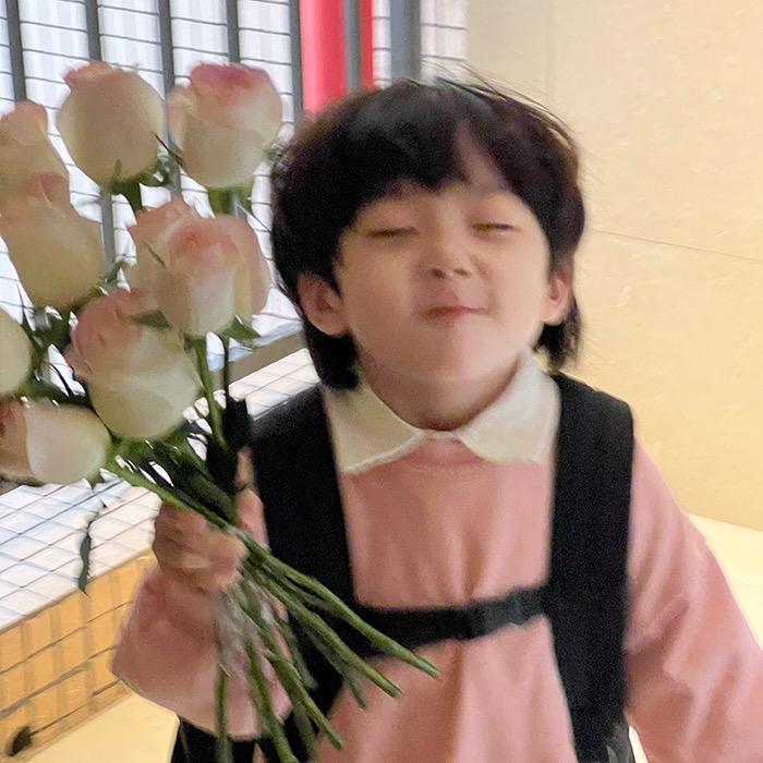 凯歌先生