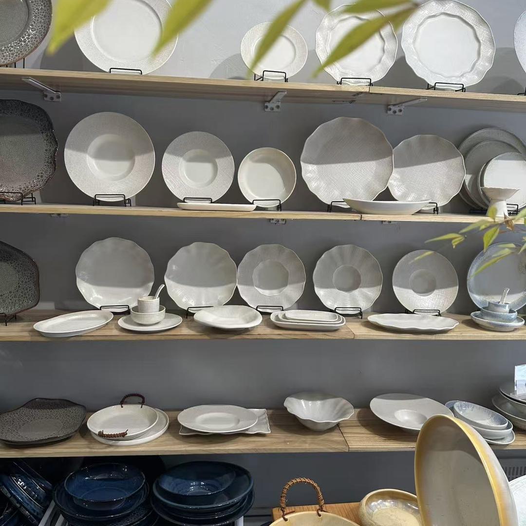 深圳红鸿陶瓷艺术店