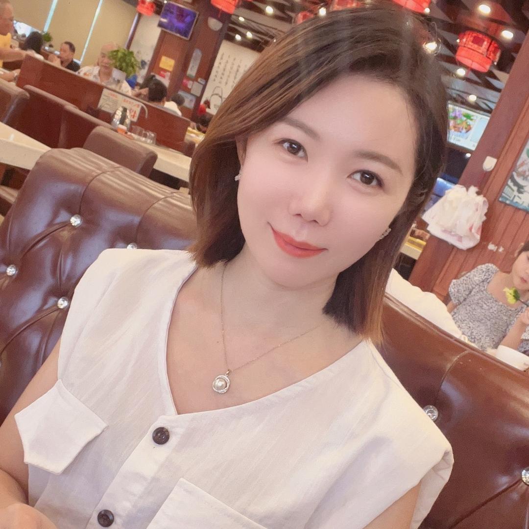 奈丽有气质