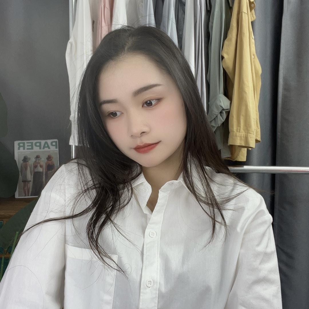 梦雅衬衫服饰