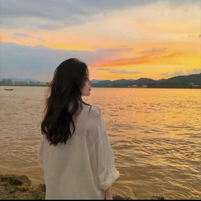 生椰❤️拿铁。