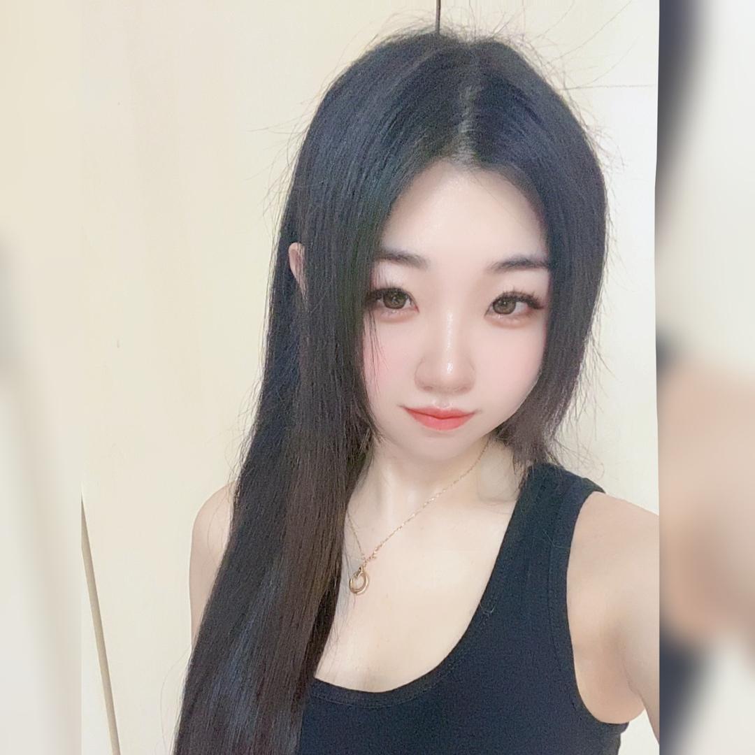 蓉蓉.