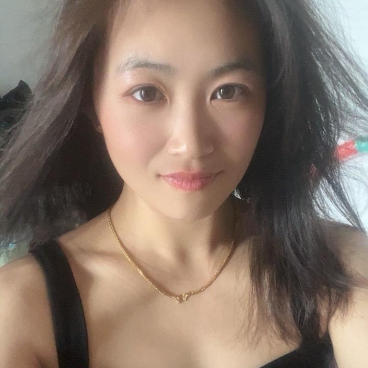 爱笑女孩👧