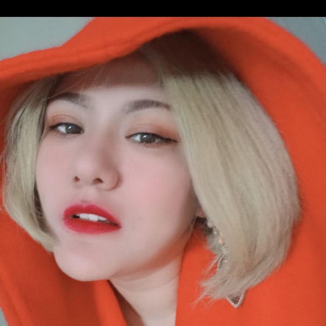 热热🥳