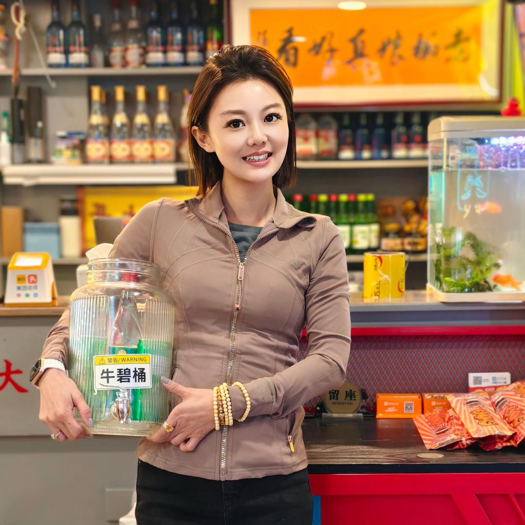 郭小抠