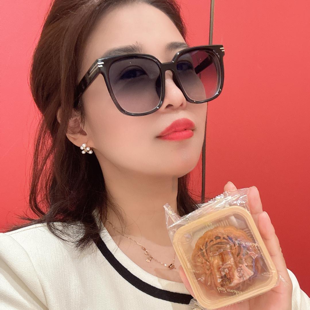 芸熙巧克力糖果精选店