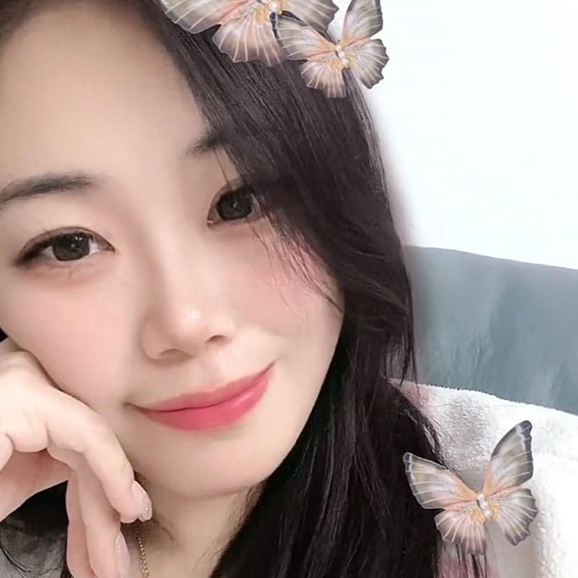 九州大学 蓝菲女装👚美甲美睫