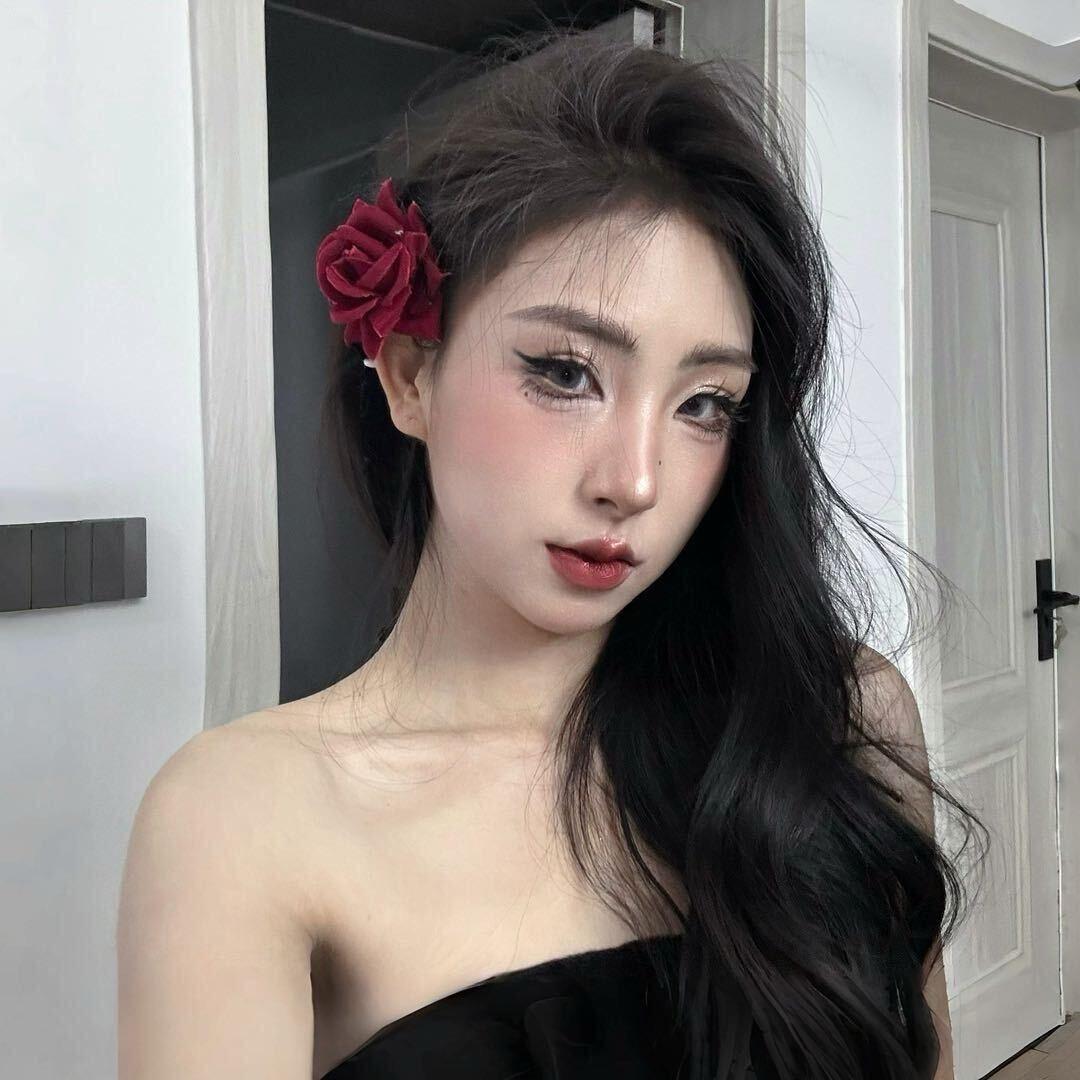 姚姚奶昔.