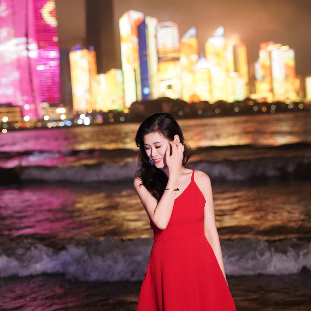 一个卖男装的小姐姐