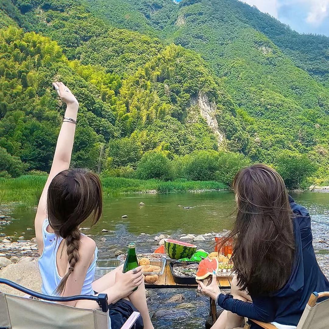 露营玩水课代表