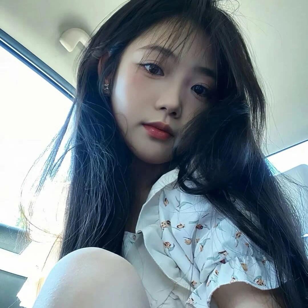 小草莓🍓 ι