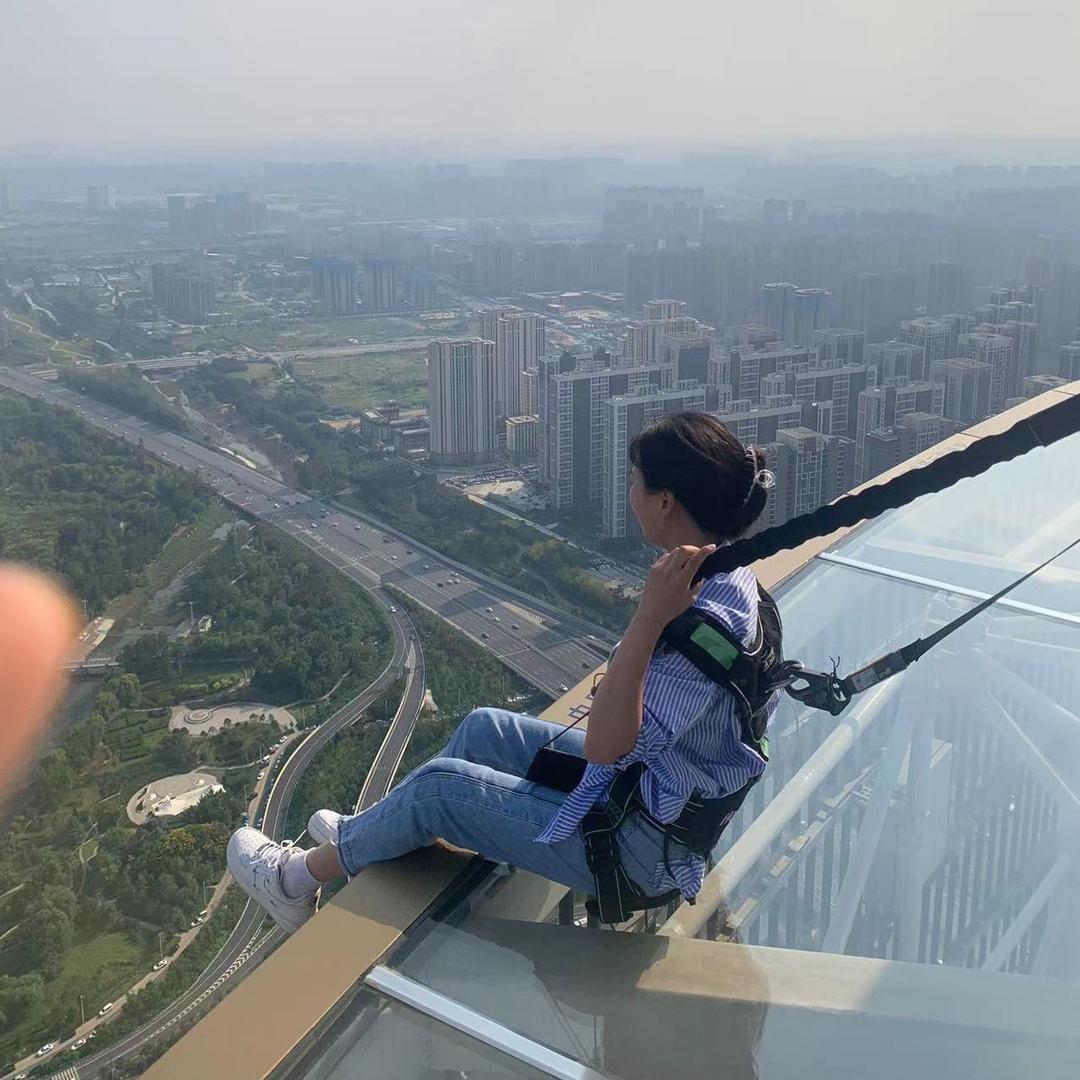 陈小欠
