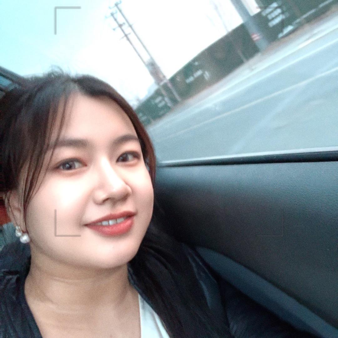 30岁老太峡谷挨揍