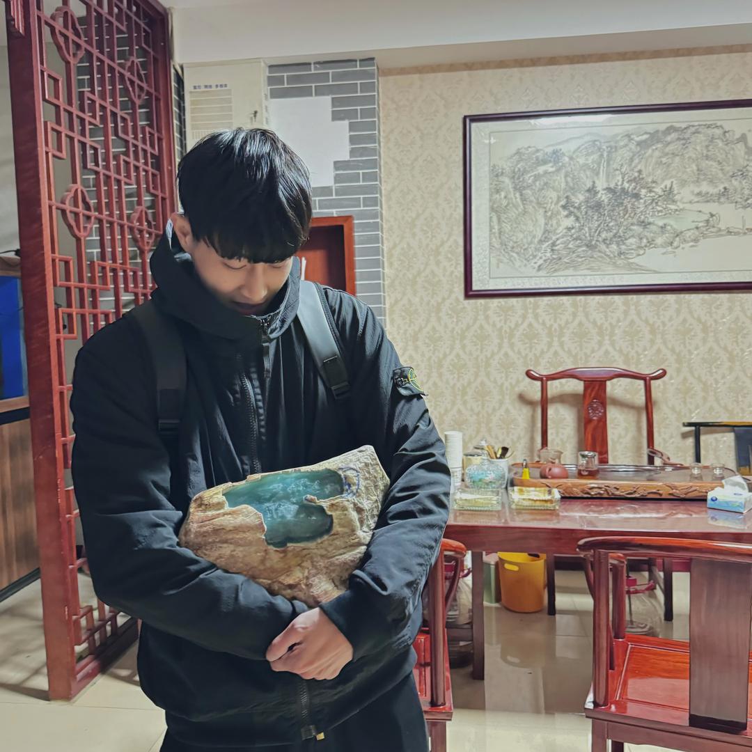 谭石记翡翠梁少