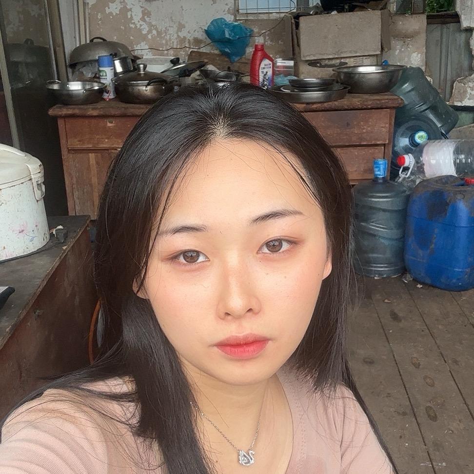 鱼鱼（女司机）