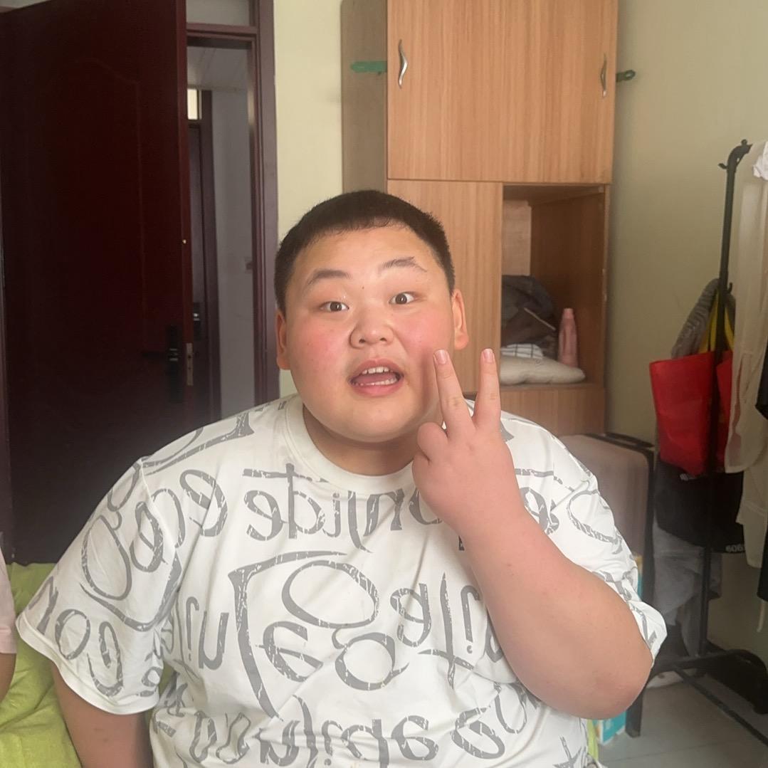 乐动减脂训练基地胖小教官