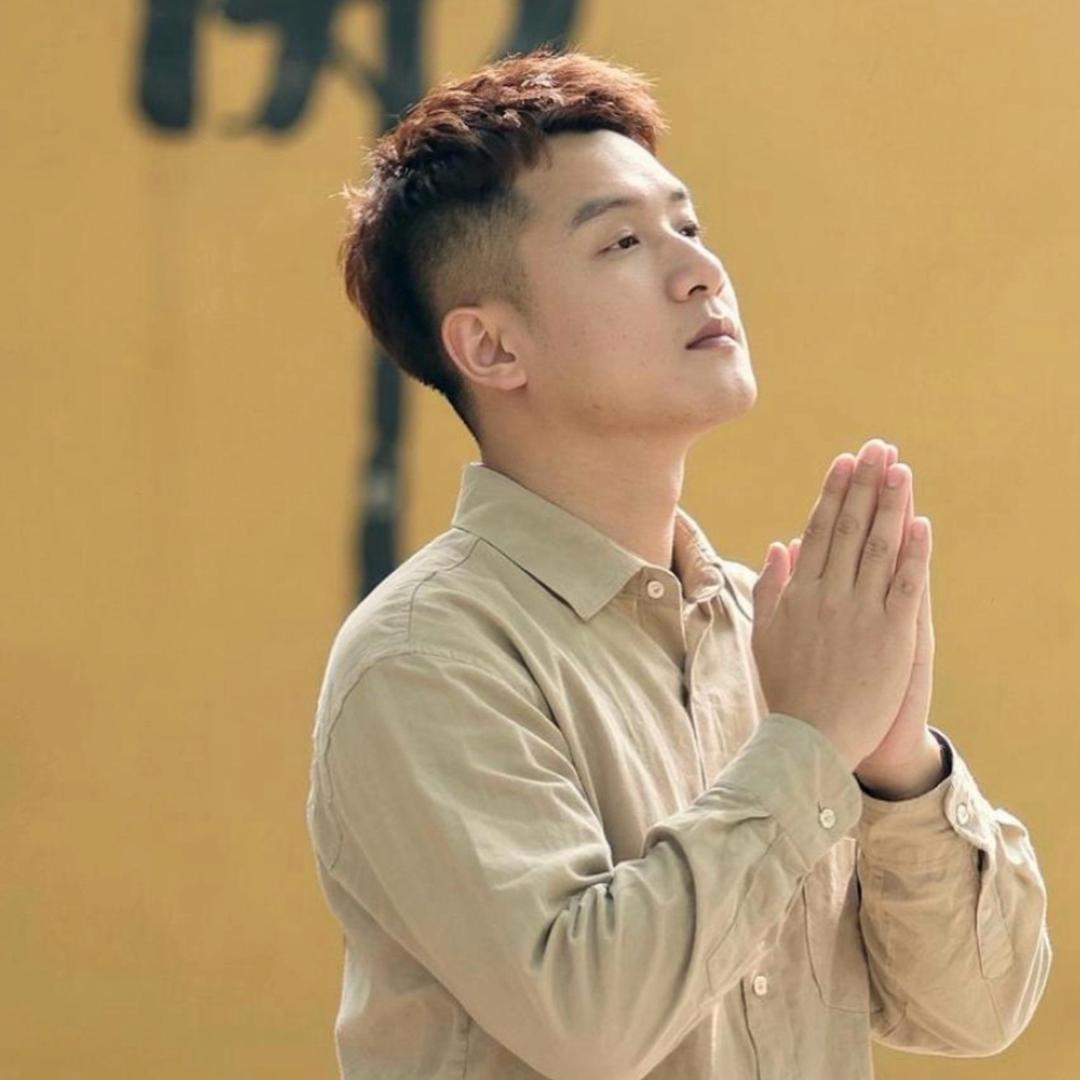 名厨~世家    小伟